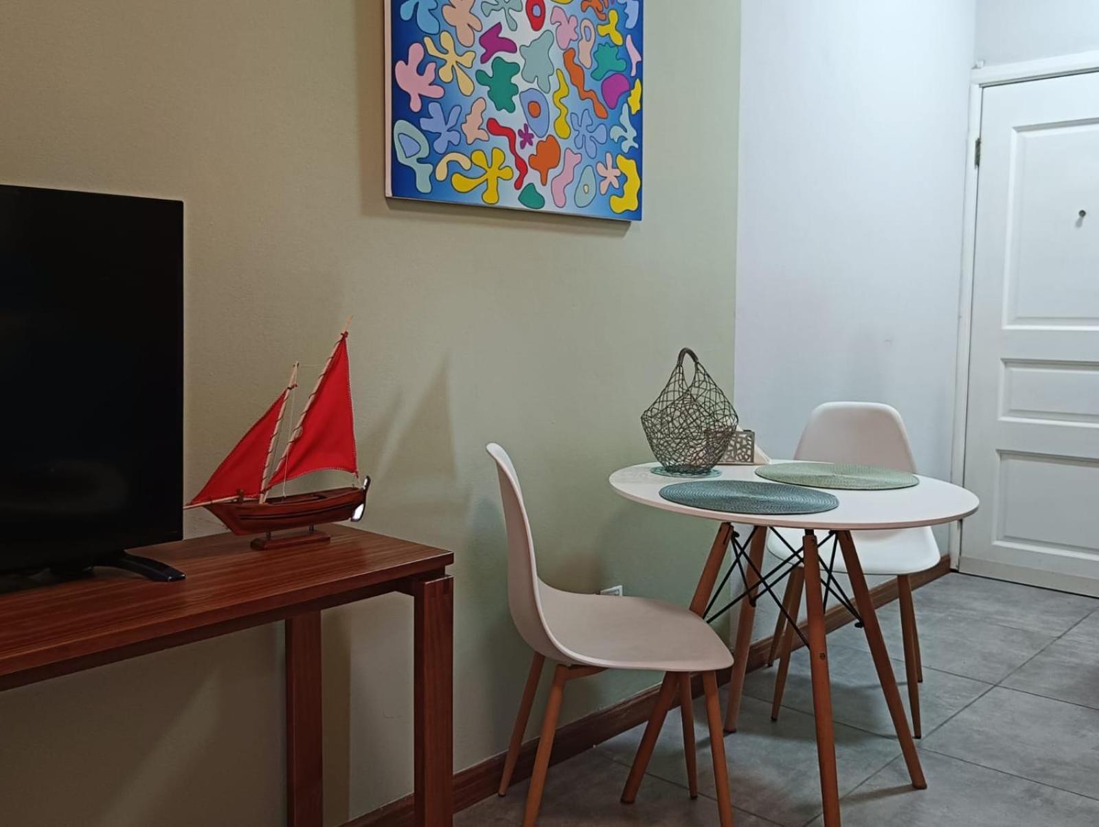 Newly Renovated Studio Apartment With Rooftop Pool, Few Steps To The Beach Flic-en-Flacq Eksteriør billede